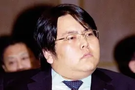 22岁继承家业十年全败光，资产四度流拍无人要，车晓前夫做了啥？图片