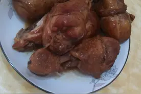 家庭版卤鸡腿，味道很美味图片