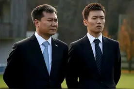 原形毕露！张康阳6亿抛售国米，蓝黑锋霸挂牌甩卖，苏宁悲剧重现图片