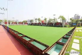 学校旁边的加油站有了“量身定制”的防爆墙图片