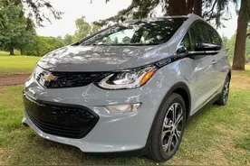 2020年雪佛兰螺栓Bolt：两厢小型电动车中的GTI？图片