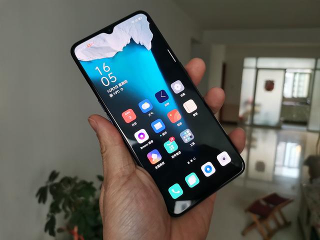 上手体验OPPO K7，轻薄是亮点，2000元档买了不亏