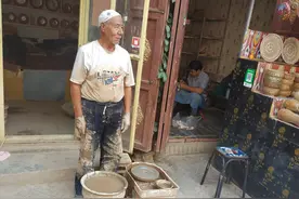 新疆发现丨吐尔逊·肉斯坦木：更好传承“泥巴的艺术”图片
