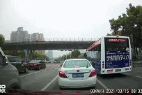 危险变道别车！鄂DRK358、鄂DS13R5……必须曝光！图片