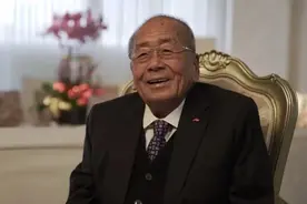 李锦记三代掌门人李文达离世，他让李锦记不止卖酱油图片