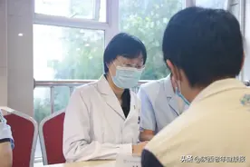 西安市红会医院专家团队赴杨凌示范区义诊图片