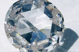 中科院在B站直播开盲盒，盲盒里面还装了钻石？感觉错过几个亿图片