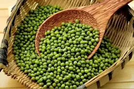 夏日炎炎，来一碗绿豆汤吧图片