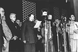 开国大典五星红旗诞生始末：国旗尺寸为何定为长五米，宽三米三？图片