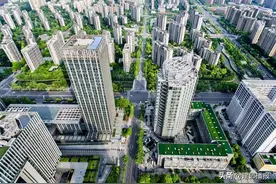 在建邺，他们牵手了！图片