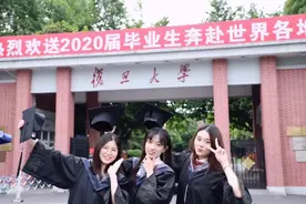短短一周时间，两名大学教授被网友“群嘲”，让知识分子颜面尽失图片