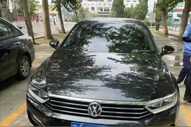 23万的迈腾来到小车线，京A00001很吸睛，网友：套牌还是低调？图片