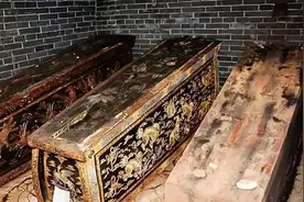 乾隆墓被炸开后，墓中发生两次“复活“事件图片