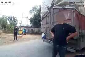 男子持假证开大货车被拘图片