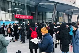 考研，这6个专业“内卷”严重，竞争较为激烈图片