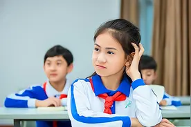 江苏多所高校提前放假，中小学幼儿园月底才放，江苏学子真苦图片