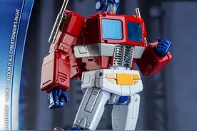 「变形金刚 - Hasbro」 MP44 擎天柱 2/4图片