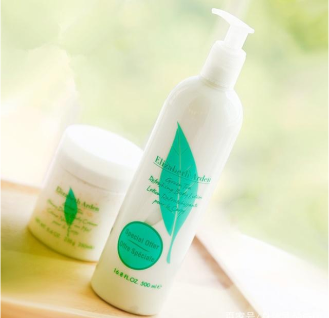 伊丽莎白身体乳有几个香味的