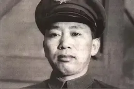 傅作义起义后多次求情，陈长捷成为首批特赦战犯，两人冰释前嫌图片