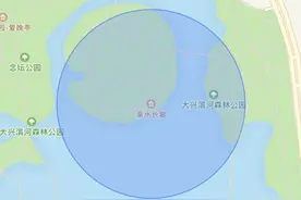极客修：还在翻微信查岗？iPhone行踪查询功能藏在这图片