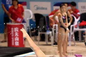 全国女子10米跳台决赛：全红婵成为黑马击败奥运和世界冠军夺冠图片