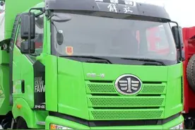 跑工地，拉土方 谁更强，自卸车合集图片