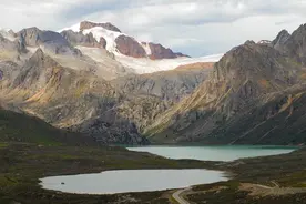 川藏线上特有的现象：临时组成情侣，到拉萨后就分手图片