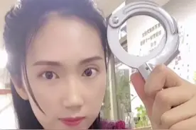 新型“老虎机”，扫码充值即可参赌，输赢人为可控，让你十赌十输！图片