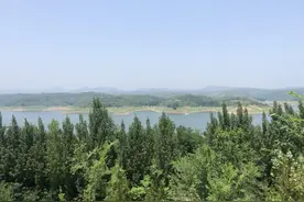 新安县始祖山：赏水天一色，看北方千岛湖，还能尝尝新安烫面角图片