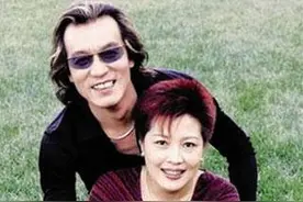 感情被折磨苦了，心揪疼了，相爱30年，李咏：再想到你已是永别图片