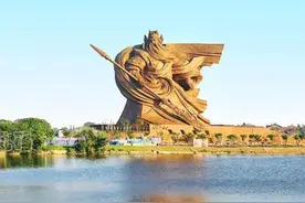 世界最大的关公像：耗资15亿建造在湖北，因安全隐患或将拆除？图片