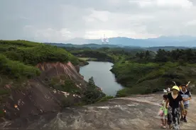 丹霞地貌，自驾CS75郴州高椅岭探险之旅图片