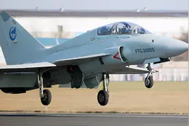 “魔改”米格-21无尽头！FTC-2000G换新型雷达，秀“魔幻”座舱图片