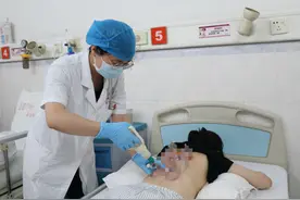 全身困倦乏力？让中医给你拔上几罐祛湿通络图片