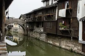上海鲜为人知的古镇，风景美如丽江古镇，且就在迪士尼附近图片