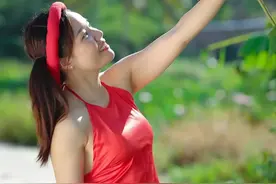 越南人物风景照，芽庄的女性图片
