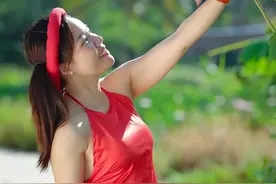 越南人物风景照，芽庄的女性图片