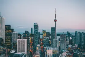 房地产大变天！中介涌上抖音卖房，有人靠8秒钟视频1天卖2套图片