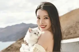 顶级名媛余晚晚：她是名媛圈当之无愧的C位，与何超莲是闺蜜图片