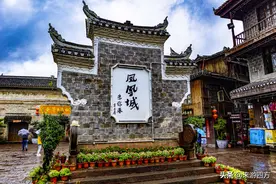 梦里边城，略带喧嚣，这样的凤凰古城是否符合你心中的茶峒模样图片