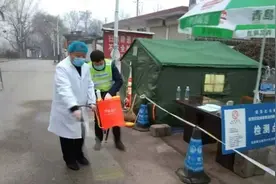 白衣做战袍 丹心铸医魂​ | 成县卫健局新冠肺炎疫情防控工作侧记图片