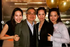 甄子丹岳父去世！一年前被曝患癌，汪诗诗2天前还晒一家8口合照图片