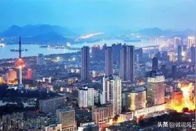 徐州作为苏北第一大经济城市，今年上半年财政收入首破300亿图片