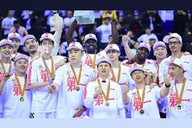 CBA至今已诞生7支总冠军队伍，哪个总冠军阵容实力最强？图片