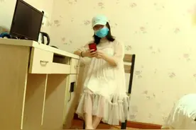 男人“良心”发现，抛弃身怀六甲的女朋友，转身跟前妻再续前缘图片