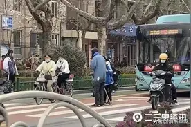 【感动】找到了！这位“最美少年”在渭滨图片