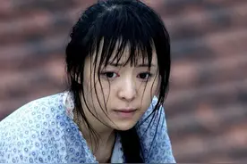 《红河》：按摩女恋上昔日知名红角儿，揭开人性隐藏最深的部分图片