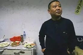 同样是离开！为何郭德纲欢迎曹云金重回德云社，却不提何云伟？图片