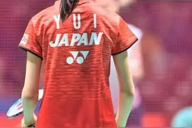 羽毛球推球，如何打出更有威胁性？图片