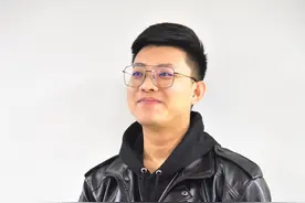 干过卡通玩偶演员，坐拥10万粉丝，专访呼市“南二环吴彦祖”，这个不是网红的网红最爱婚礼主持图片